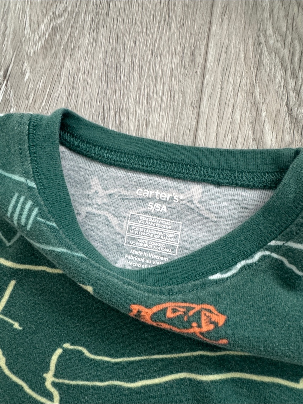 EUC Carter's Set of 2 Pajamas Sharks Short Set & Dinosaurs Pants Set Size 5 - Picture 3 of 14